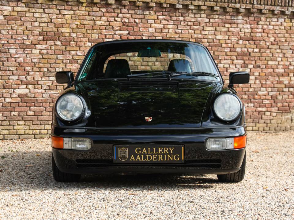 Image 5/50 de Porsche 911 Carrera 2 (1991)