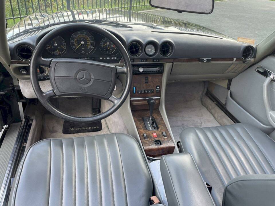 Image 25/36 de Mercedes-Benz 560 SL (1989)