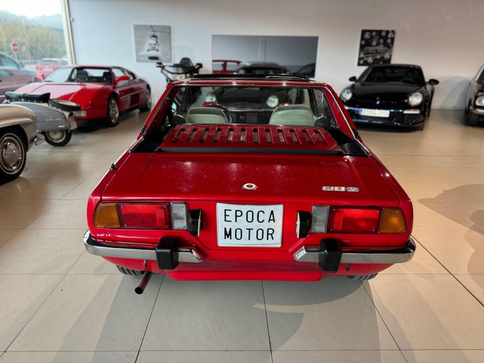 Image 21/28 of FIAT X 1&#x2F;9 (1990)
