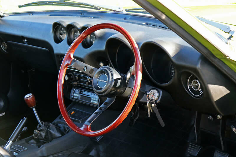 Image 20/40 of Datsun 240 Z (1972)