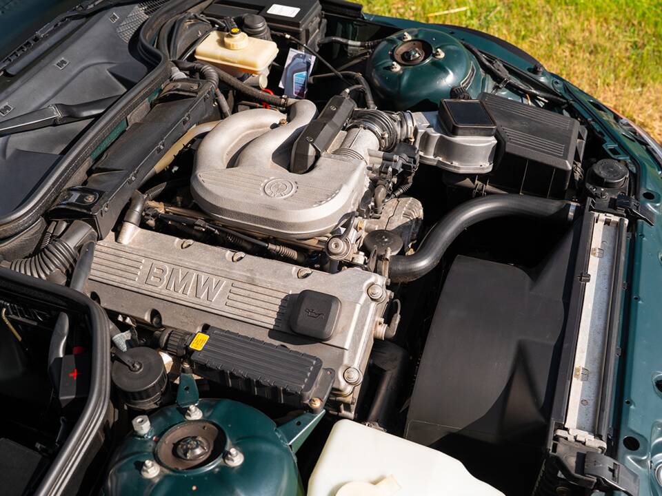 Bild 33/36 von BMW Z3 Roadster 1,8 (1998)