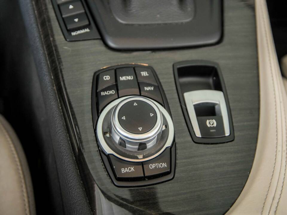 Image 41/50 of BMW Z4 sDrive23i (2009)