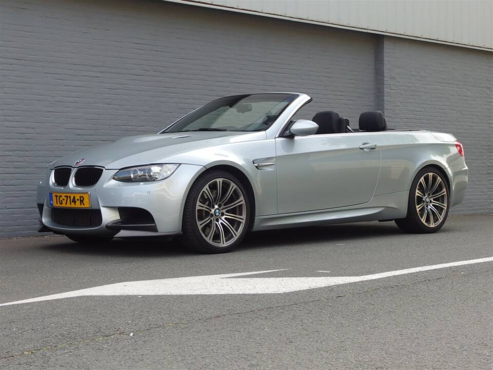 Image 42/98 de BMW M3 (2011)