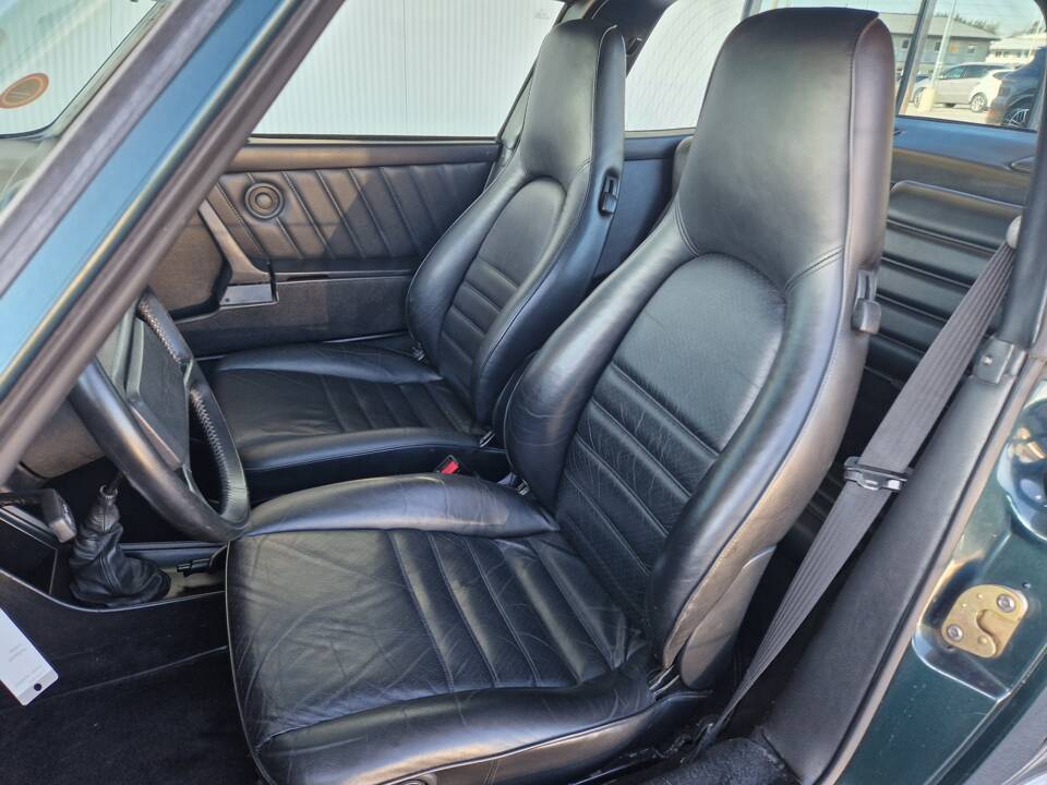Bild 3/9 von Porsche 911 Carrera 3.2 (1989)