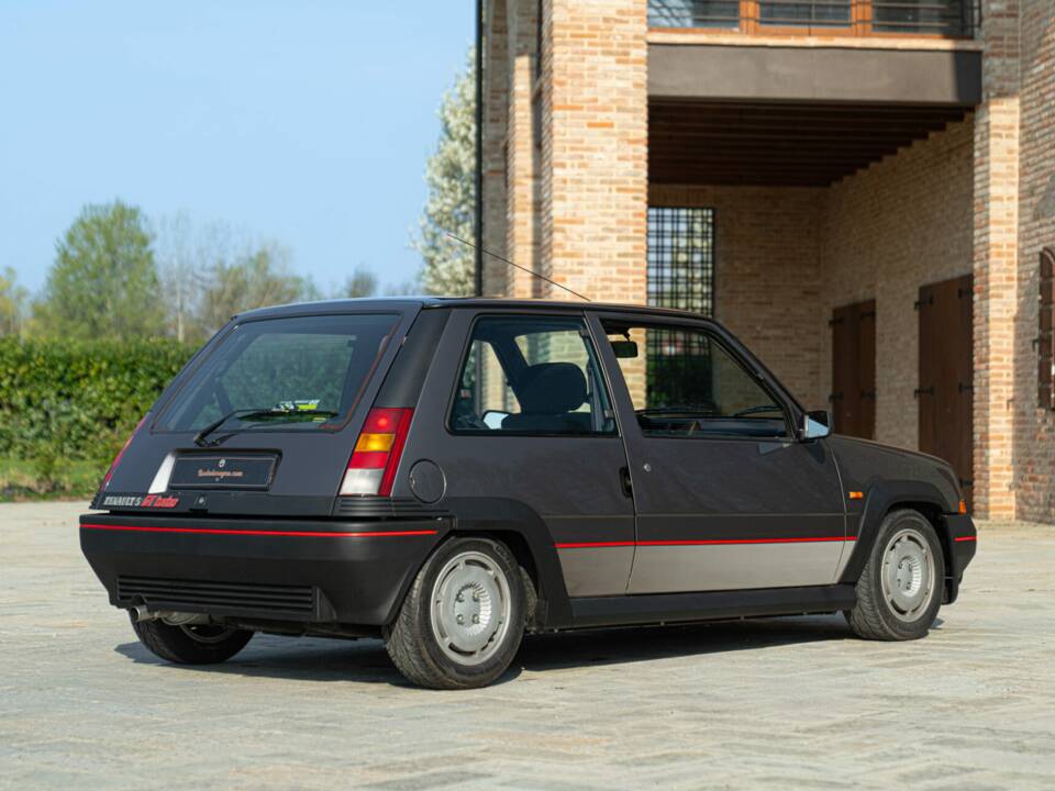 Image 6/50 de Renault R 5 GT Turbo (1986)