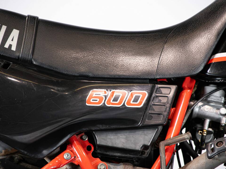 Image 43/50 of Yamaha XT 600 E (1985)