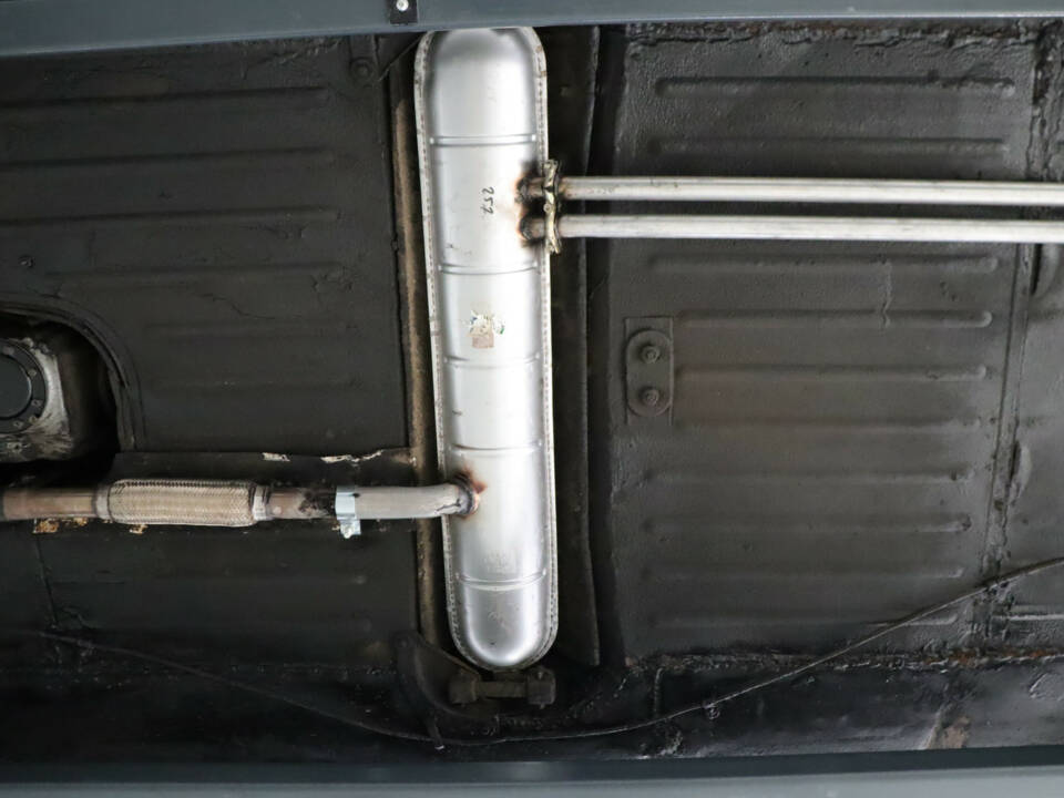 Image 32/50 de Citroën ID 21 Break (1967)
