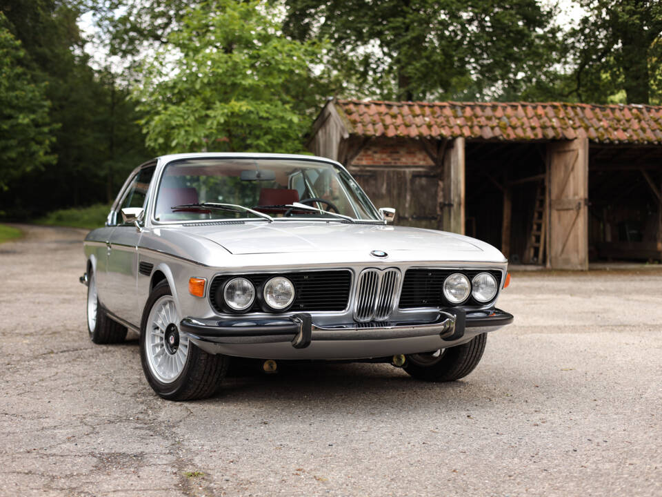 Image 7/35 de BMW 3.0 CSi (1974)