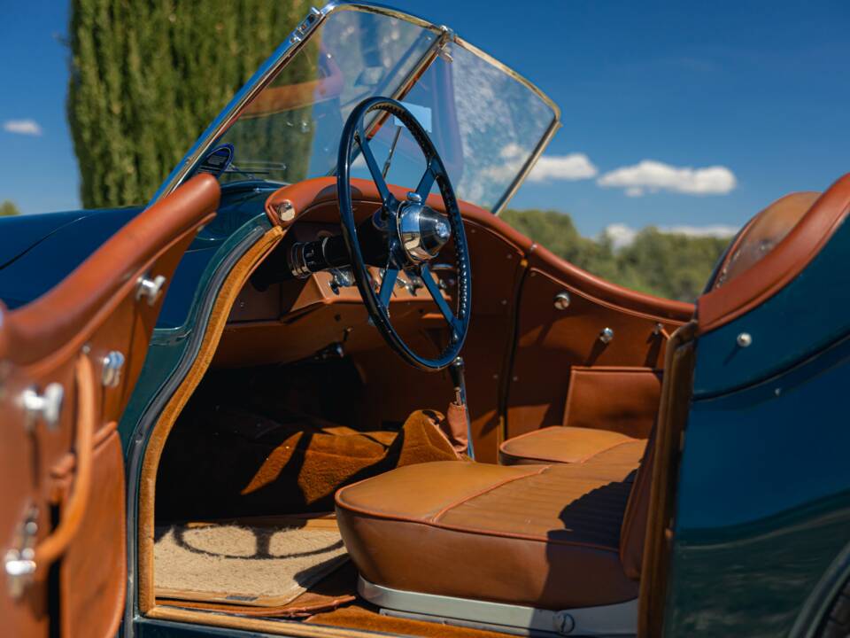 Afbeelding 25/58 van Jaguar XK 120 SE OTS (1954)