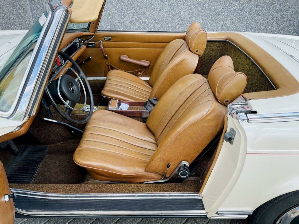 Bild 23/36 von Mercedes-Benz 280 SL (1969)