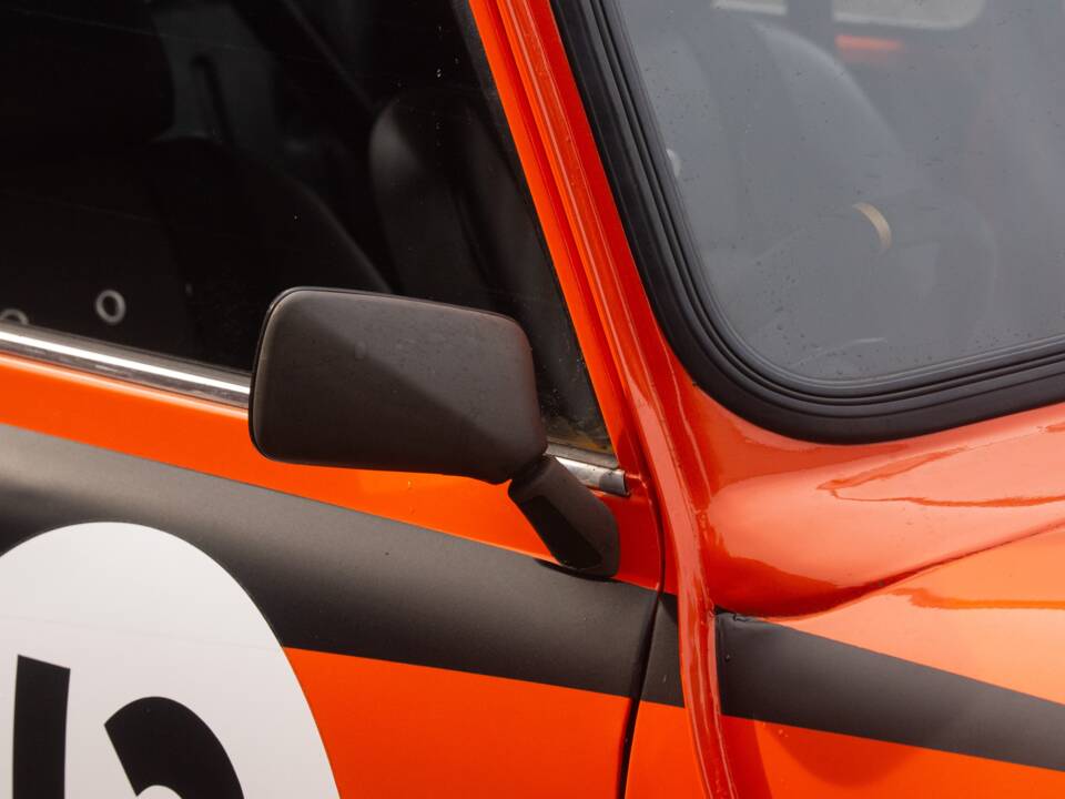 Bild 42/50 von Rover Mini Cooper 1,3i (1993)