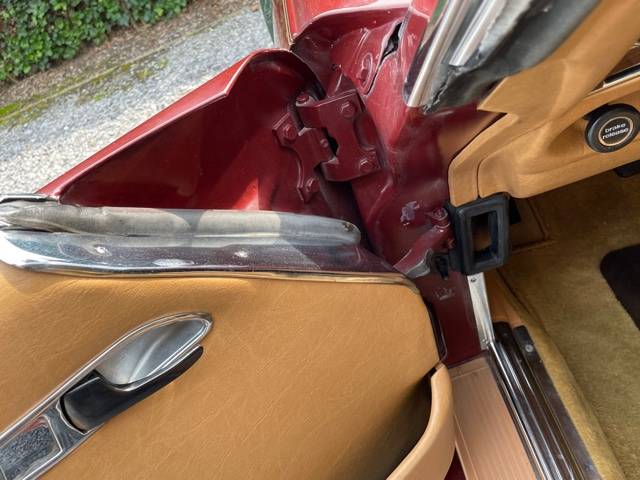 Bild 23/50 von Mercedes-Benz 380 SL (1983)