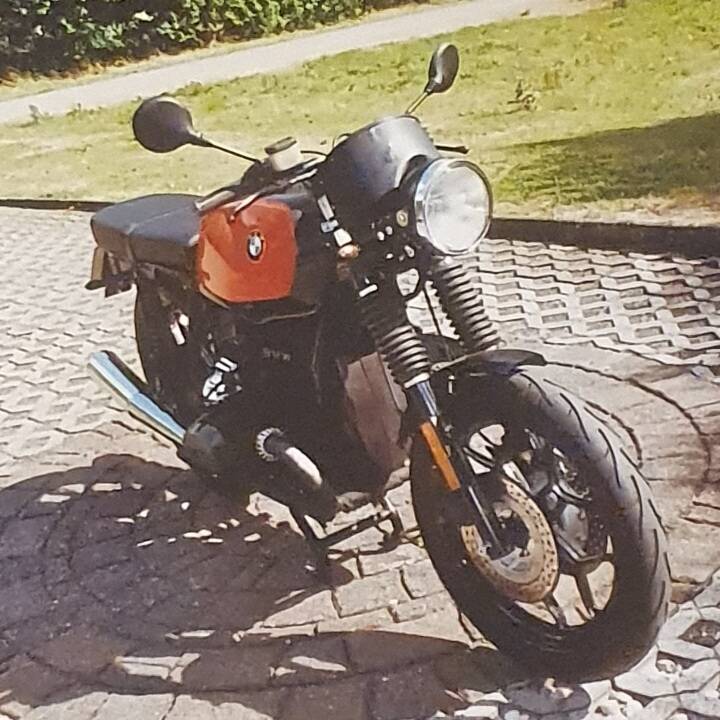 Bild 4/4 von BMW DUMMY (1981)