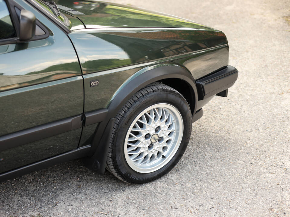 Image 83/92 de Volkswagen Golf Mk II GTD 1.6 (1991)