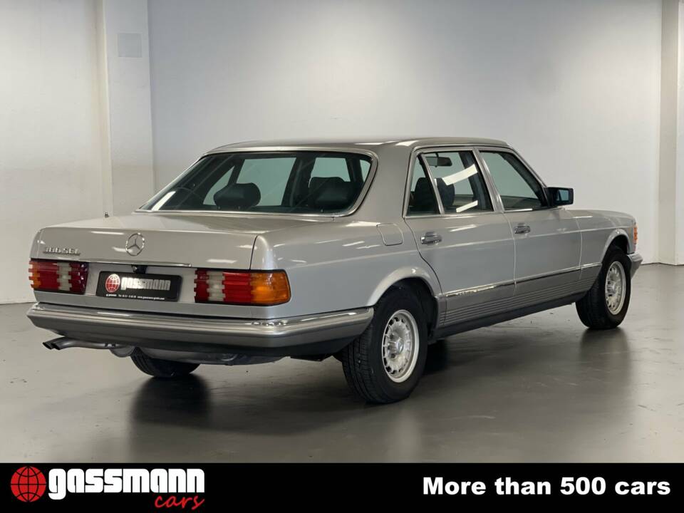 Bild 8/15 von Mercedes-Benz 380 SEL (1982)