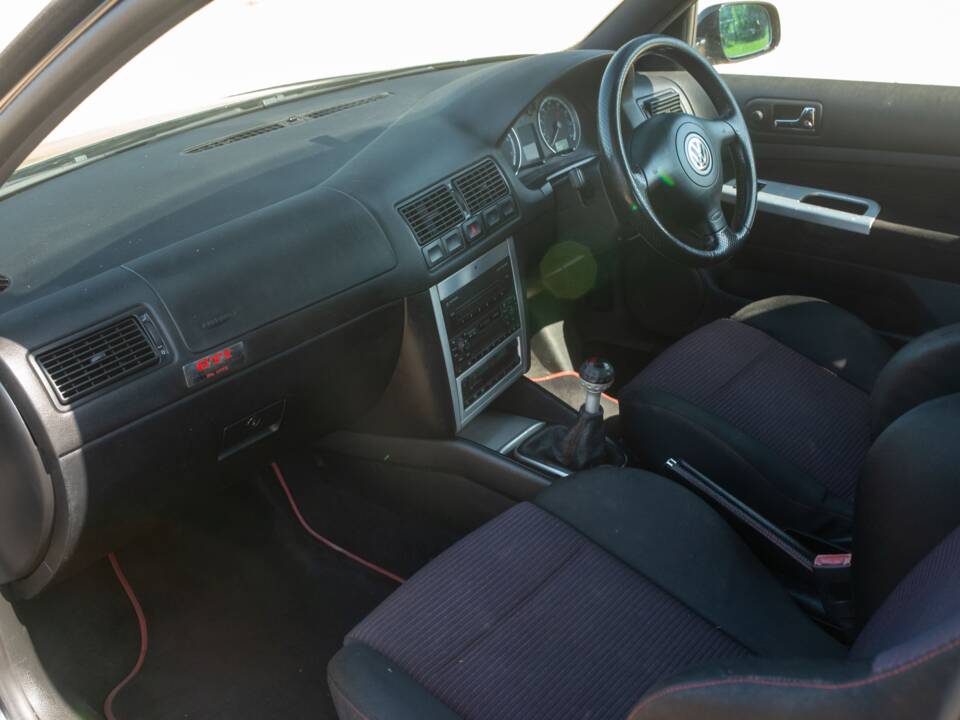 Image 41/50 of Volkswagen Golf IV 1.8T GTI (2002)
