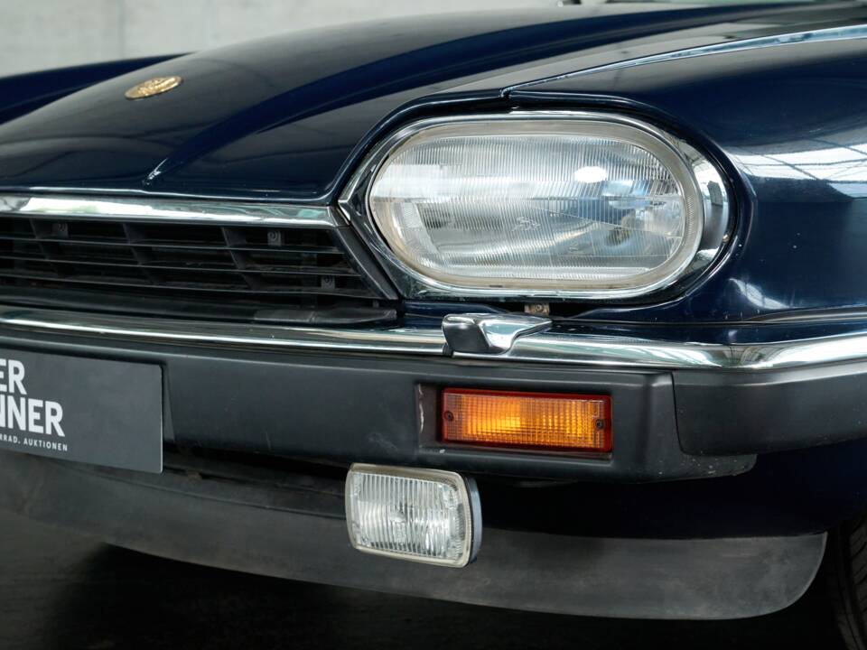 Image 5/50 of Jaguar XJS 5.3 V12 (1993)