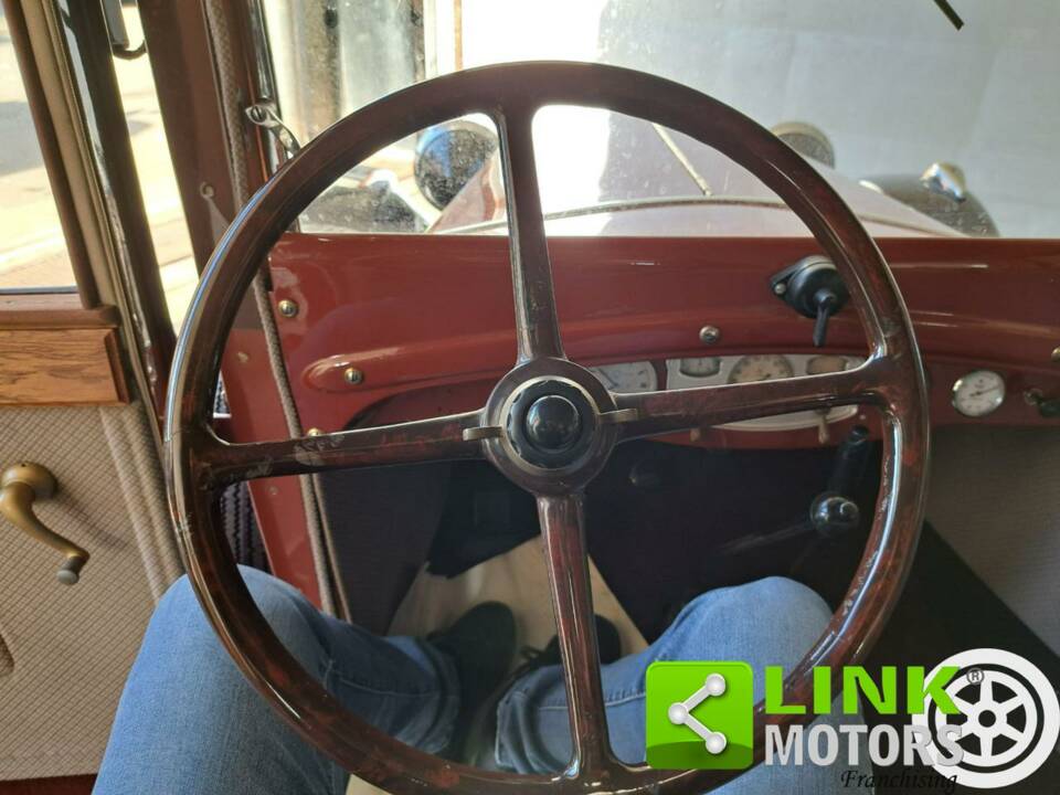 Image 7/10 of FIAT 520 (1929)