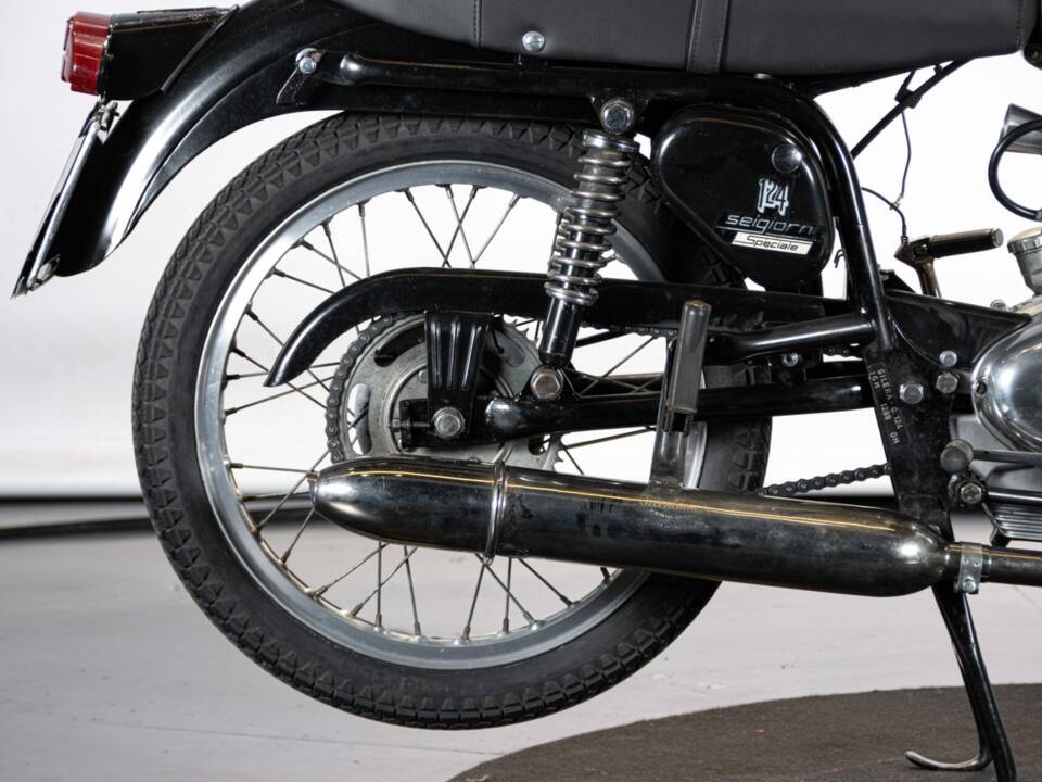 Immagine 30/50 di Gilera Giubileo 125 (1962)