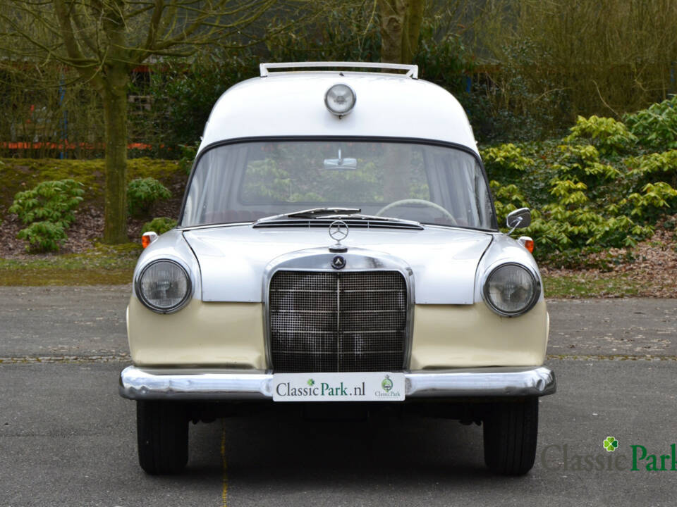 Bild 8/47 von Mercedes-Benz 190 Db (1963)