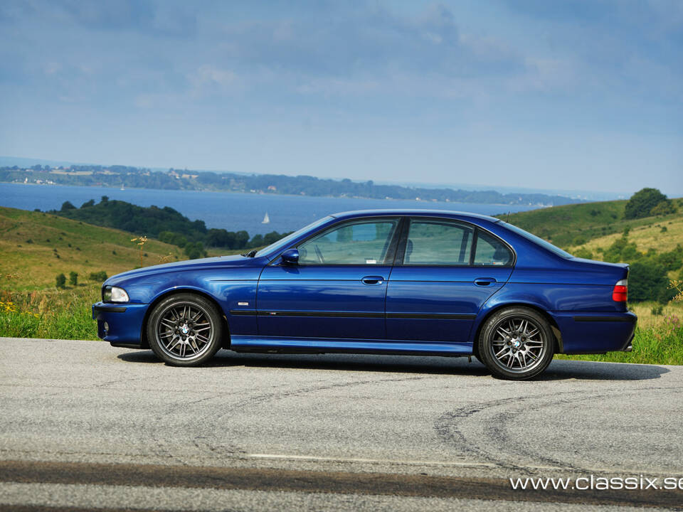 Immagine 8/21 di BMW M5 (1999)