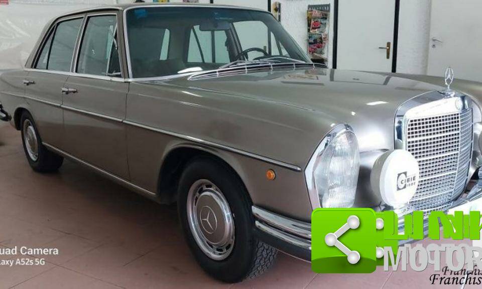 Bild 3/10 von Mercedes-Benz 280 SE 3,5 (1970)