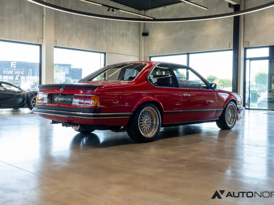 Image 14/51 of BMW M 635 CSi (1985)