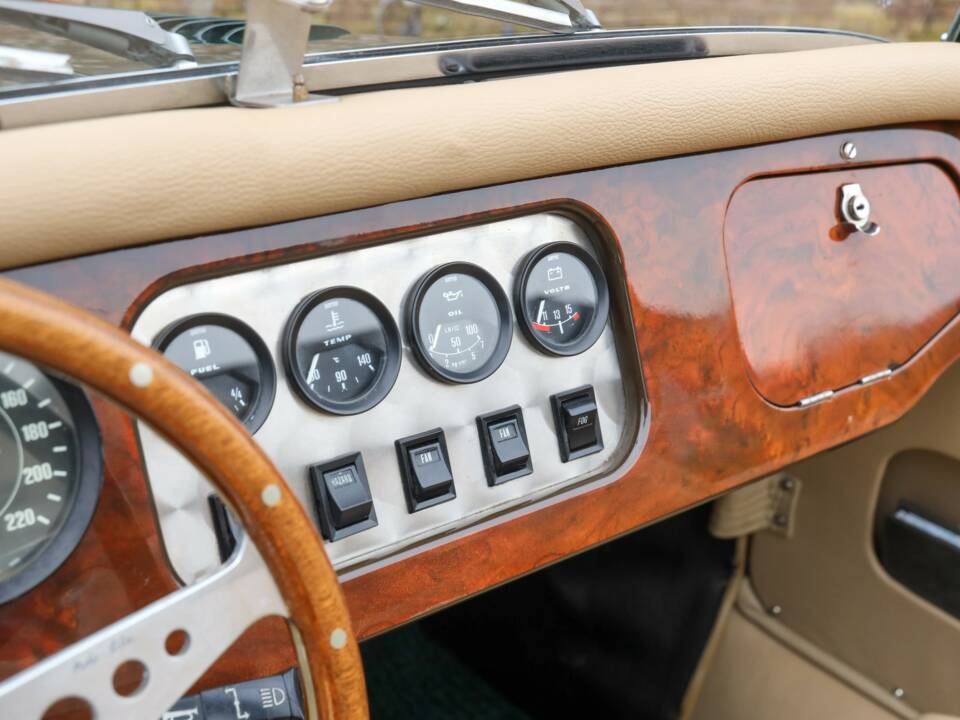 Imagen 46/50 de Morgan 4/4 1600 (1979)