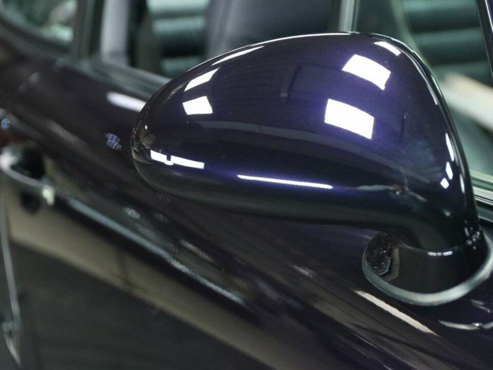 Immagine 43/50 di Porsche 911 Carrera 4 (1993)