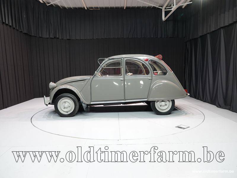 Immagine 6/15 di Citroën 2CV (AZAM) (1966)