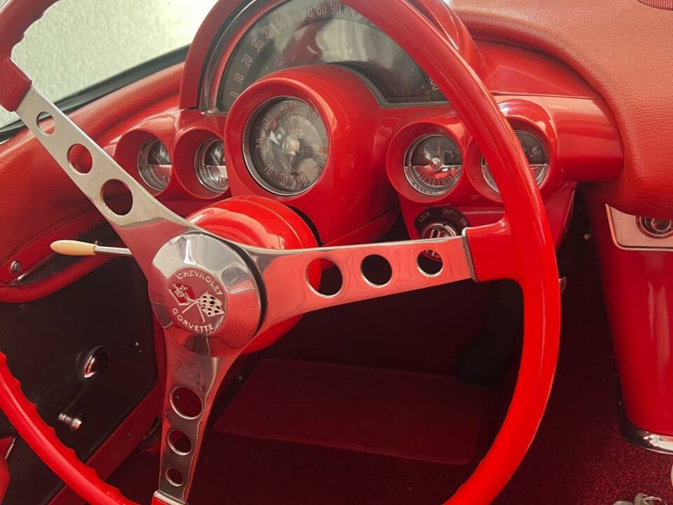 Image 16/53 de Chevrolet Corvette (1958)