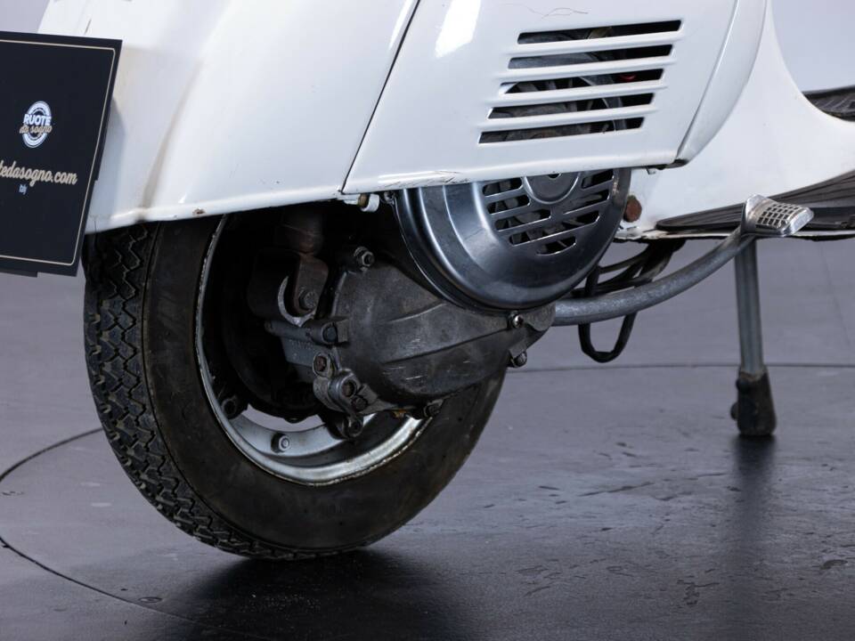 Image 33/50 of Piaggio Vespa 50 Special (1972)