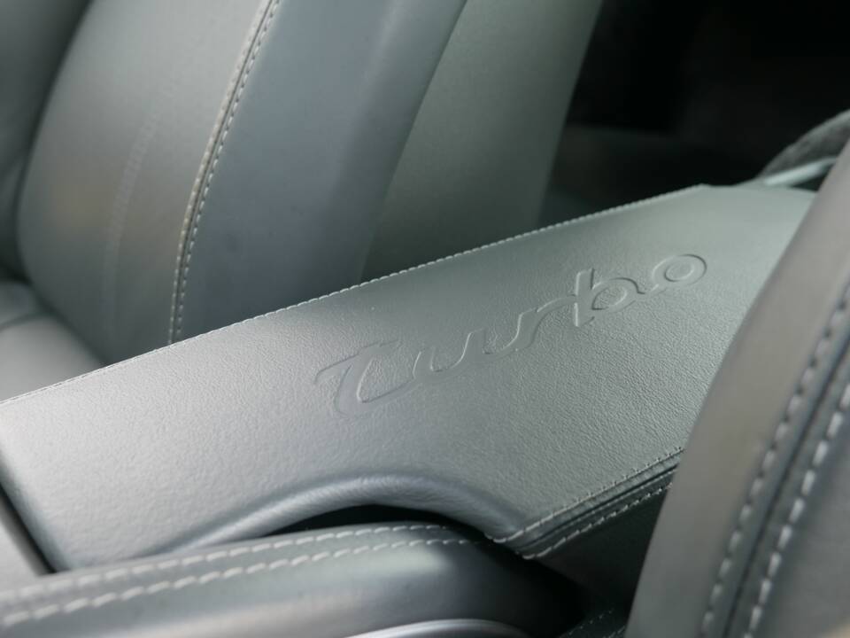 Bild 18/50 von Porsche 911 Turbo (2008)