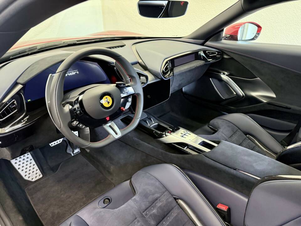 Imagen 18/28 de Ferrari 12Cilindri (2025)