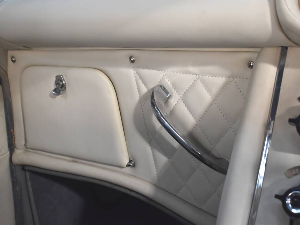 Image 14/65 de Gordon-Keeble GT (1964)