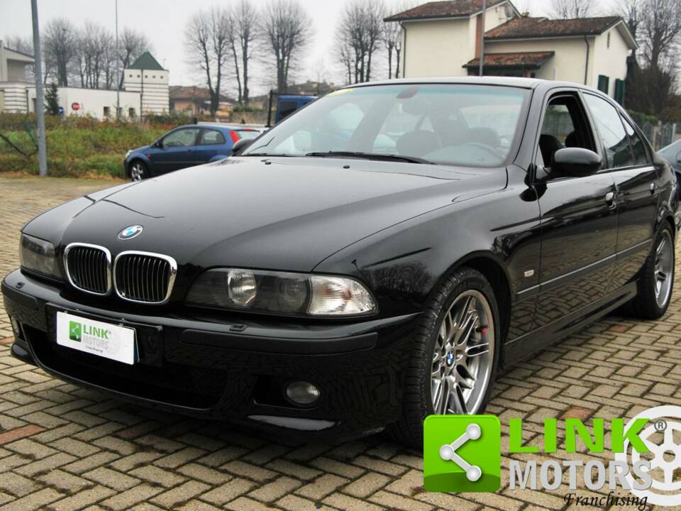 Image 3/10 of BMW M5 (2000)