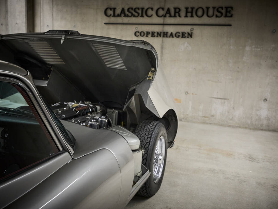 Immagine 68/99 di Jaguar E-Type 3.8 (1964)