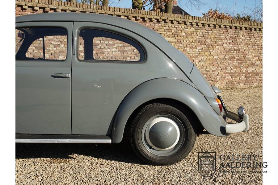 Immagine 7/50 di Volkswagen Beetle 1200 Standard &quot;Oval&quot; (1955)