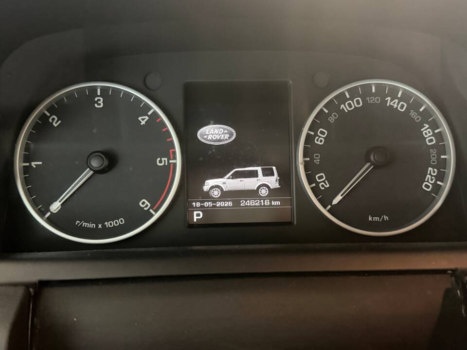 Bild 9/13 von Land Rover Discovery SDV6 (2011)