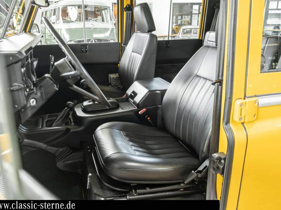 Bild 15/15 von Land Rover 109 (1984)