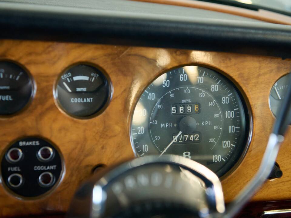 Bild 38/50 von Bentley T 1 (1969)