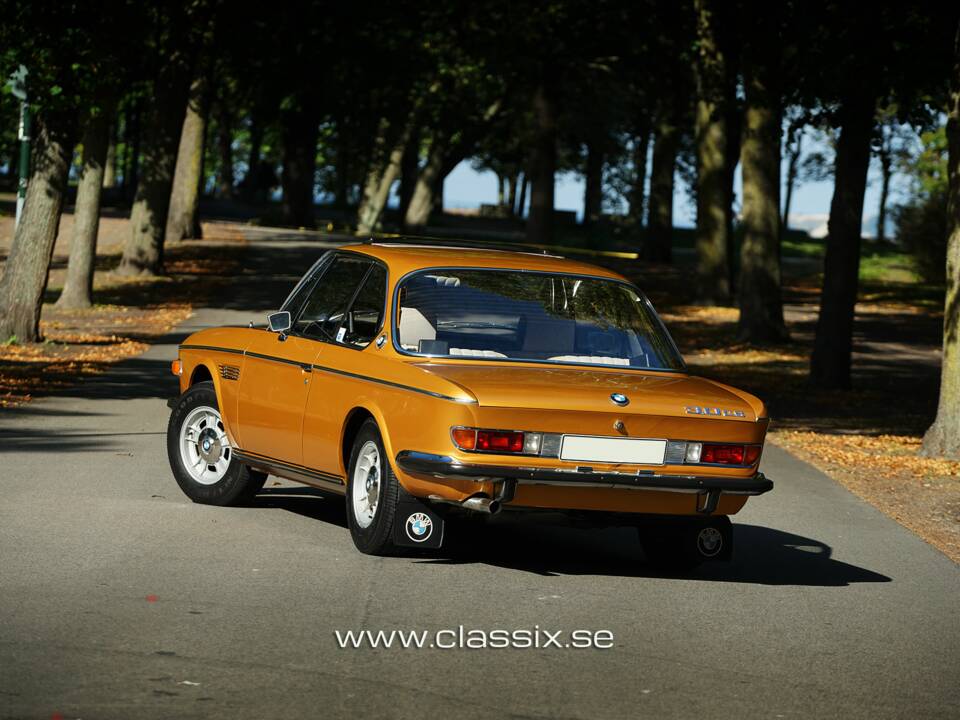 Image 30/32 of BMW 3.0 CS (1972)