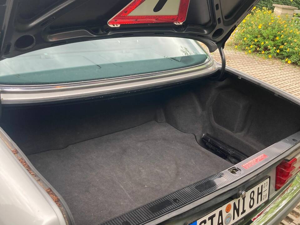 Immagine 26/29 di Mercedes-Benz 300 SE (1990)