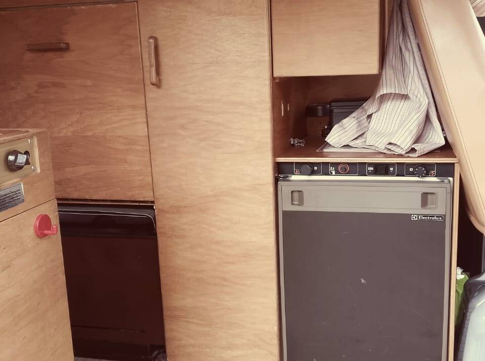 Image 15/50 of Peugeot J5 2.0 (1983)