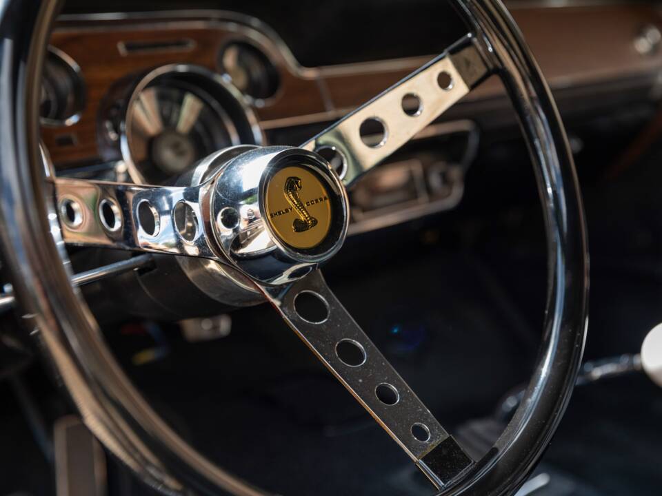 Image 38/50 of Ford Mustang Bullitt &quot;Limited Edition&quot; (1967)