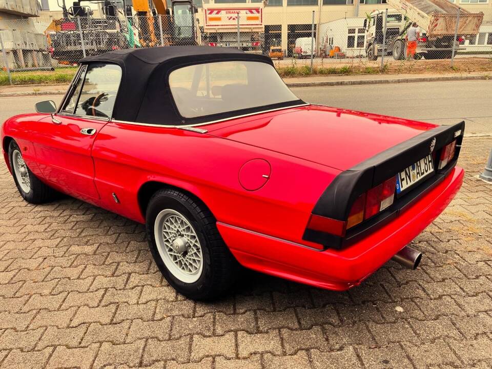 Afbeelding 14/37 van Alfa Romeo 1.6 Spider (1984)