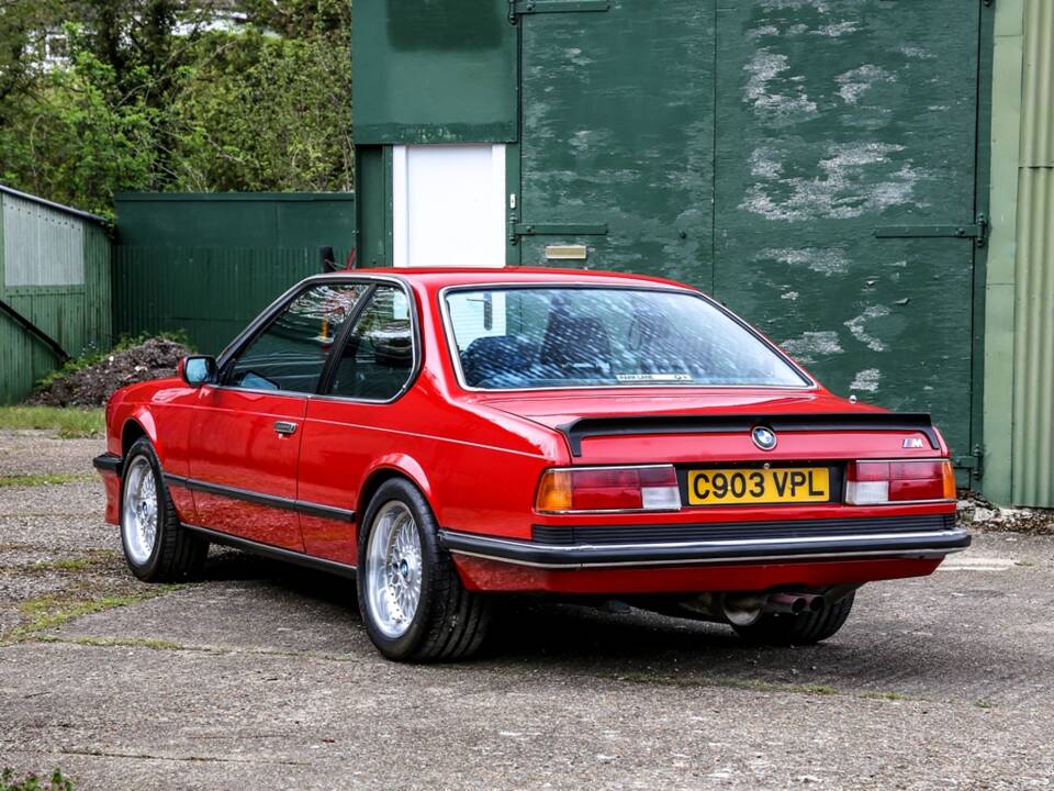 Image 3/18 of BMW M 635 CSi (1985)