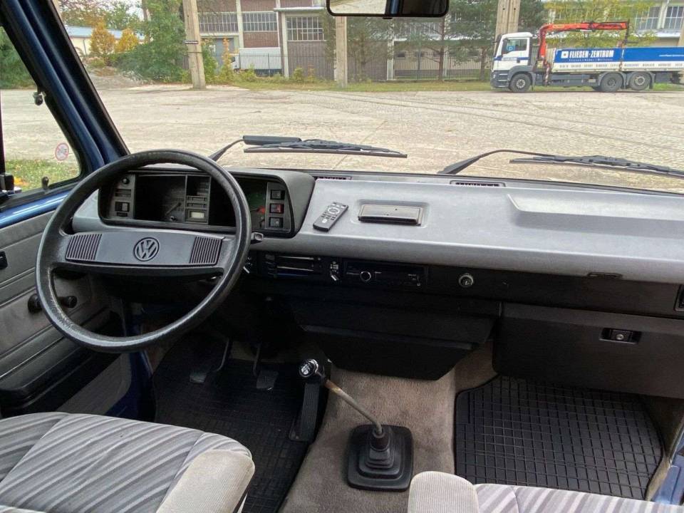 Imagen 17/20 de Volkswagen T3 Multivan 2.1 (1990)