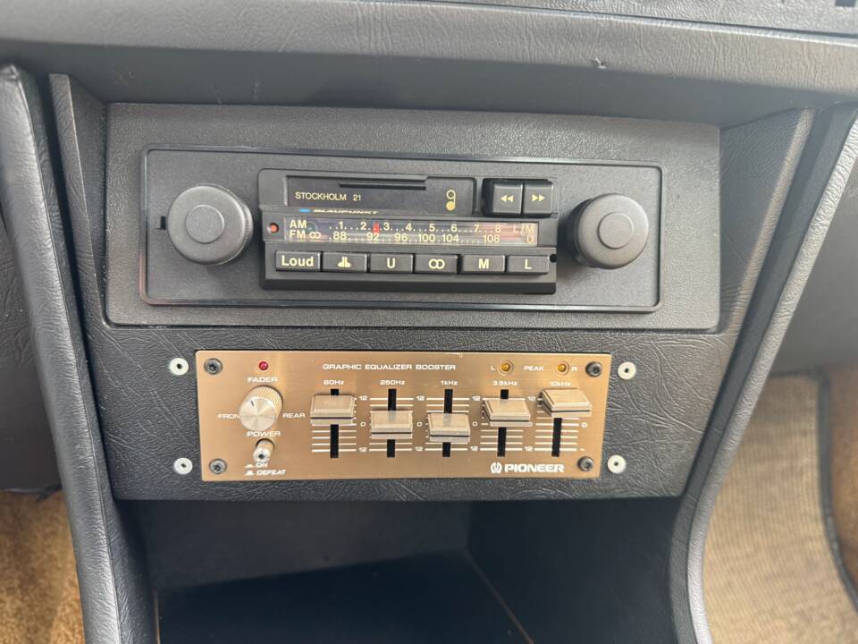 Bild 49/57 von BMW 320 (1978)