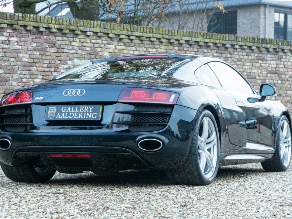 Image 35/50 de Audi R8 V10 (2011)